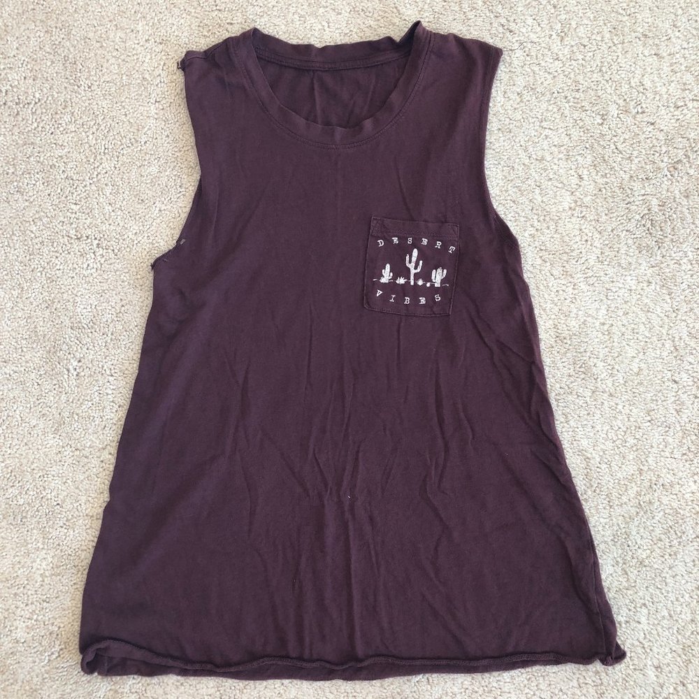 Women's Distressed Aztec Maroon Color Tank Top Size Small